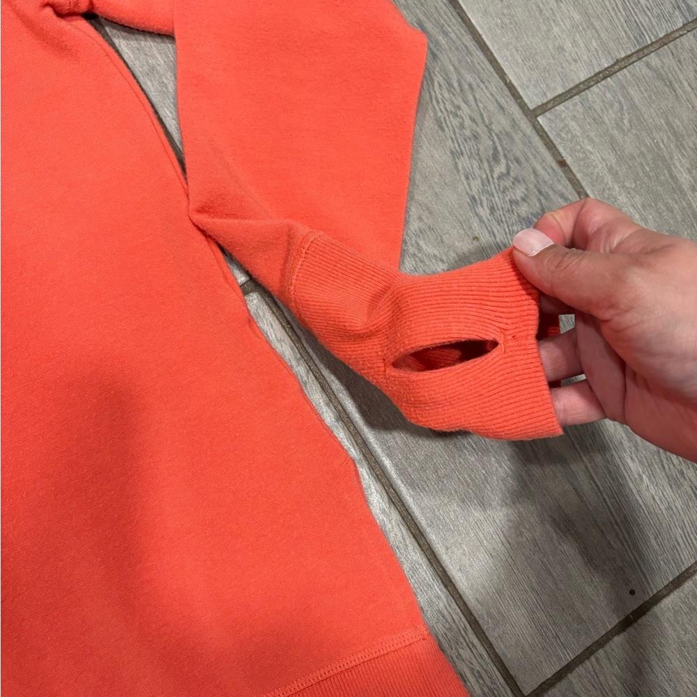 Athleta Mindset Sweatshirt Split Hem Size Medium - image 4